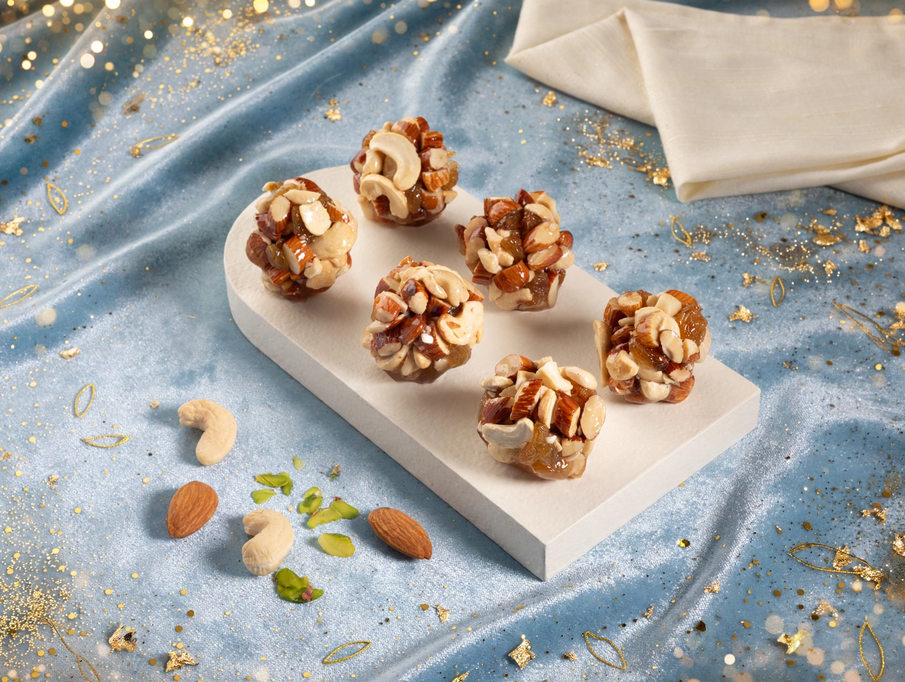 Mix Delight Fruit Laddu