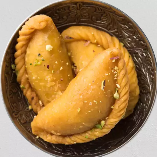 Kesar Gujia